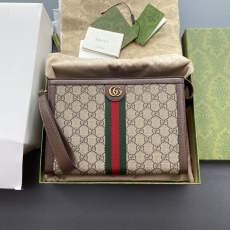 Gucci Wallets Purse